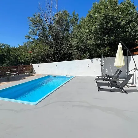 別荘 Kuca Za Odmor Adriatica Antovo