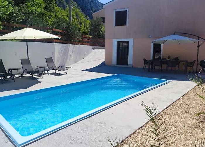 Kuca Za Odmor Adriatica Casa vacanze *