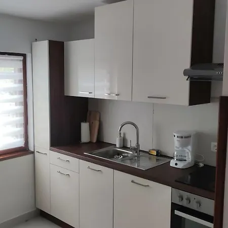 Tatil Evi Kuca Za Odmor Adriatica Antovo