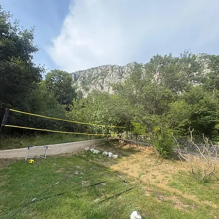 Kuca Za Odmor Adriatica Tatil Evi *