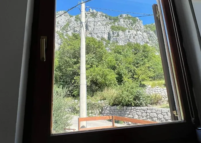 Kuca Za Odmor Adriatica 度假居 Antovo